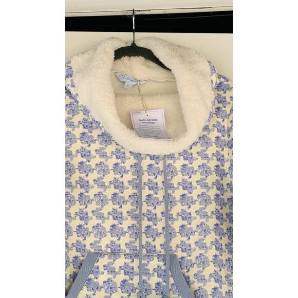 Pajamagram Mock Neck Lined NEW Womans Size Small Soft Cuddly Kangaroo Pocket - Picture 9 of 9